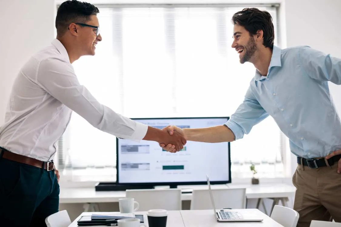 Que veut dire associé indéfiniment responsable ?